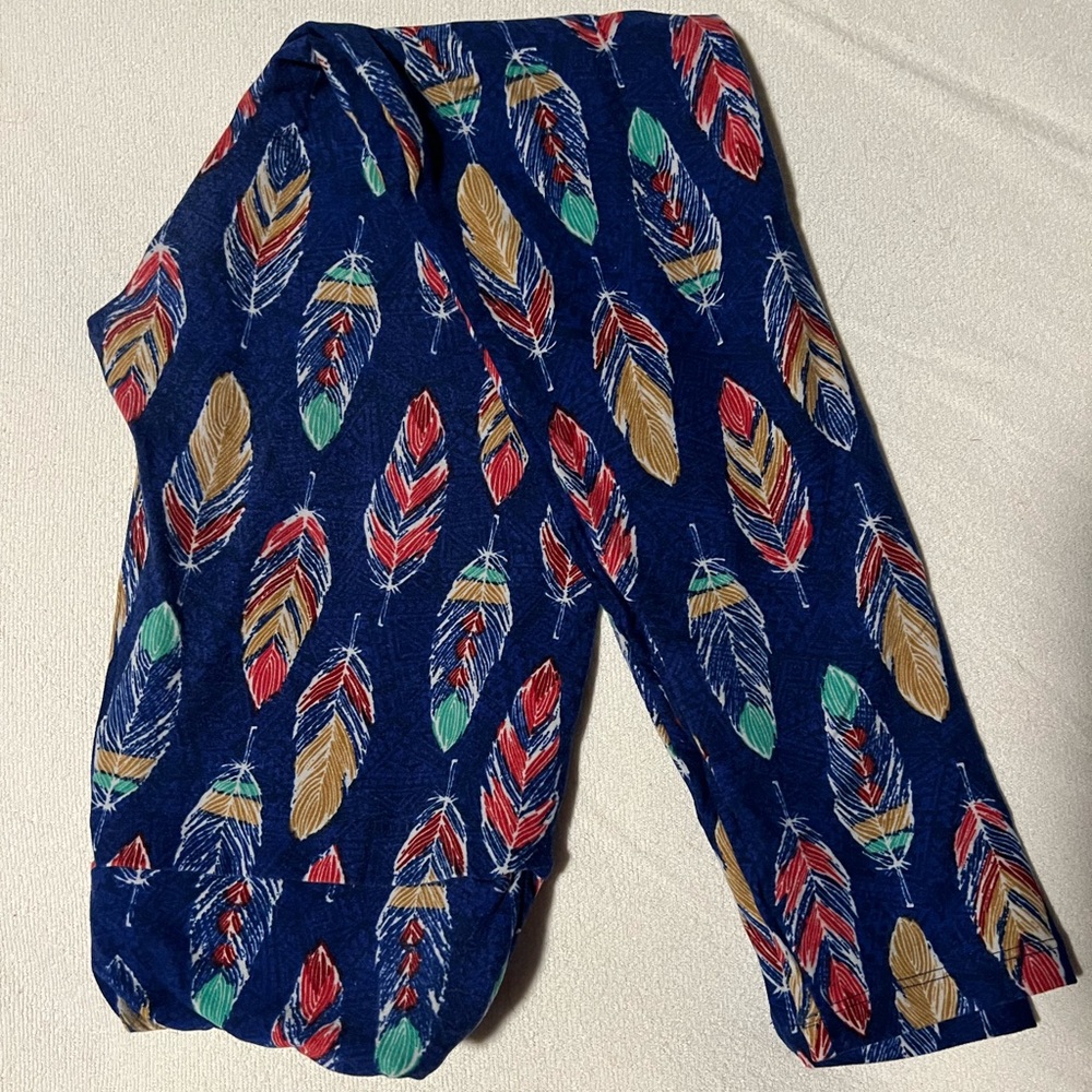 LulaRoe blue feather leggings